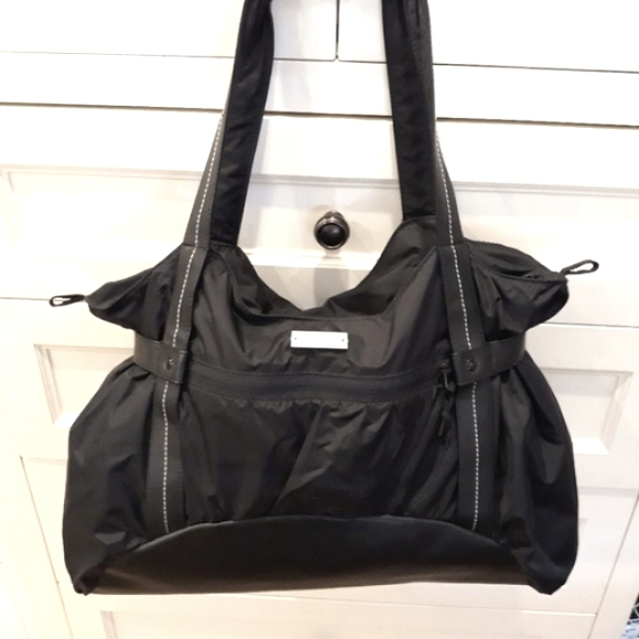 Adidas Gym Tote Bag with Faux Leather Bottom & Handes - Picture 2 of 10